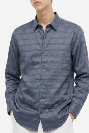 qarment formal shirt blue color